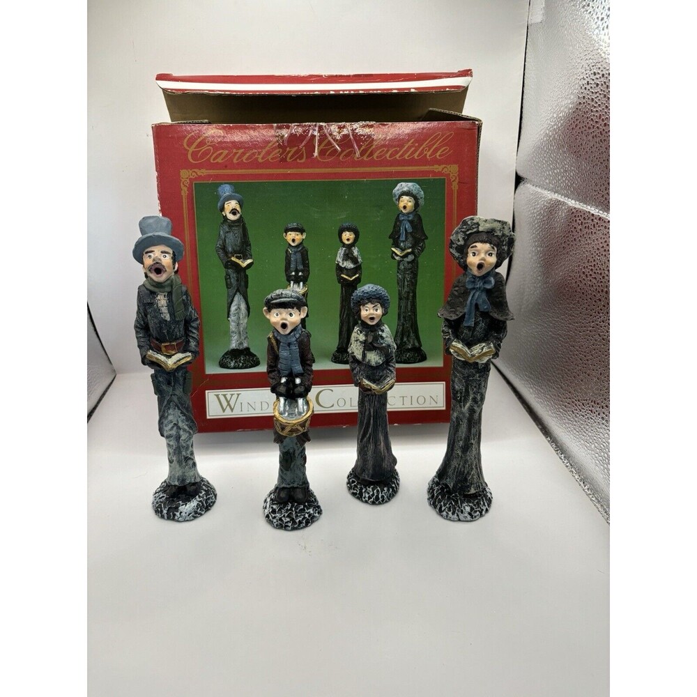 Set Of 4 Christmas Pencil Figurines Windsor Collection Family of Carolers